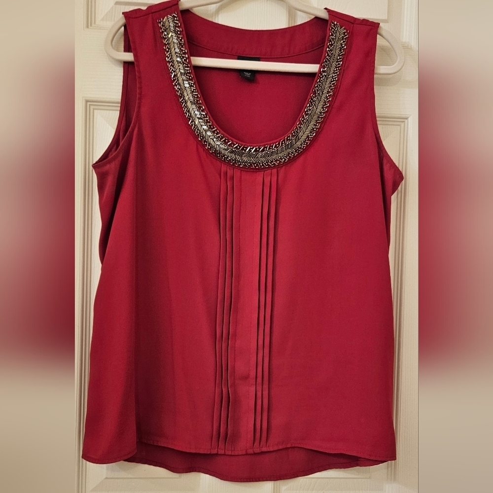 Covington Dark Pink Sleeveless Embellished Blouse